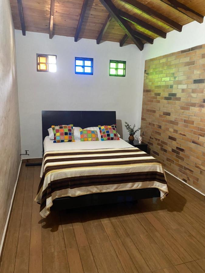 Casa De Campo Villa Tatiana- Mesa De Los Santos 洛斯桑托斯 外观 照片